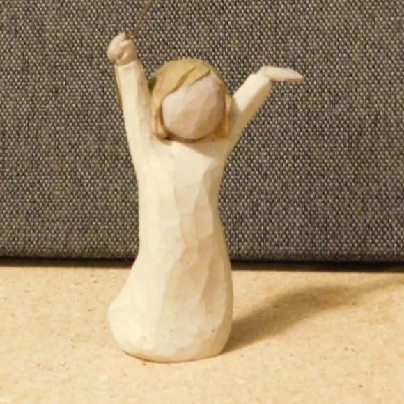 Willow Tree Angel Birthday Girl - Picture 3 of 9